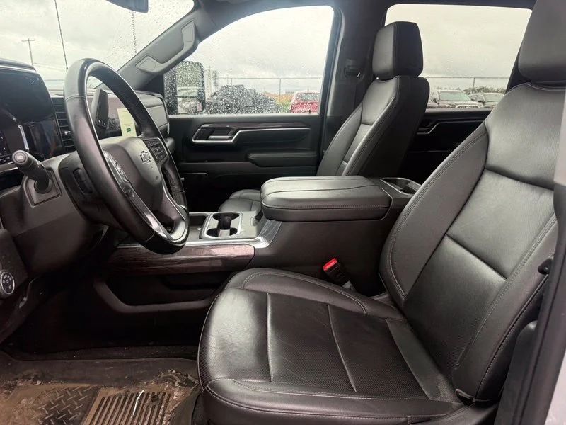 Used 2024 Gray Chevrolet LTZ image 3