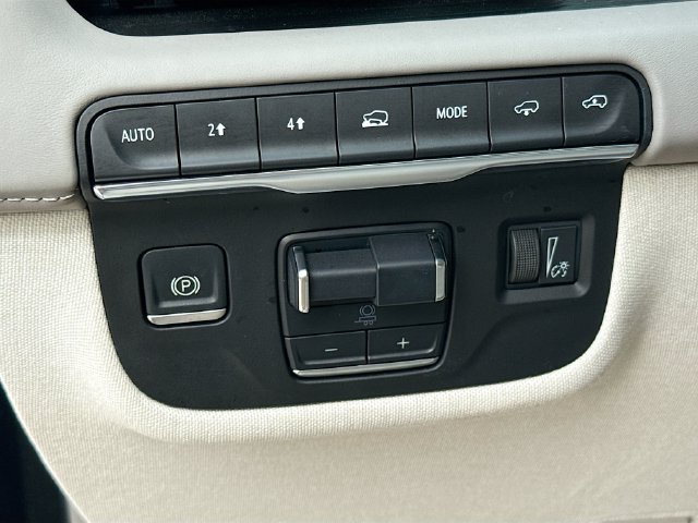 Used 2024 Black Raven Cadillac 4WD Sport Platinum image 39