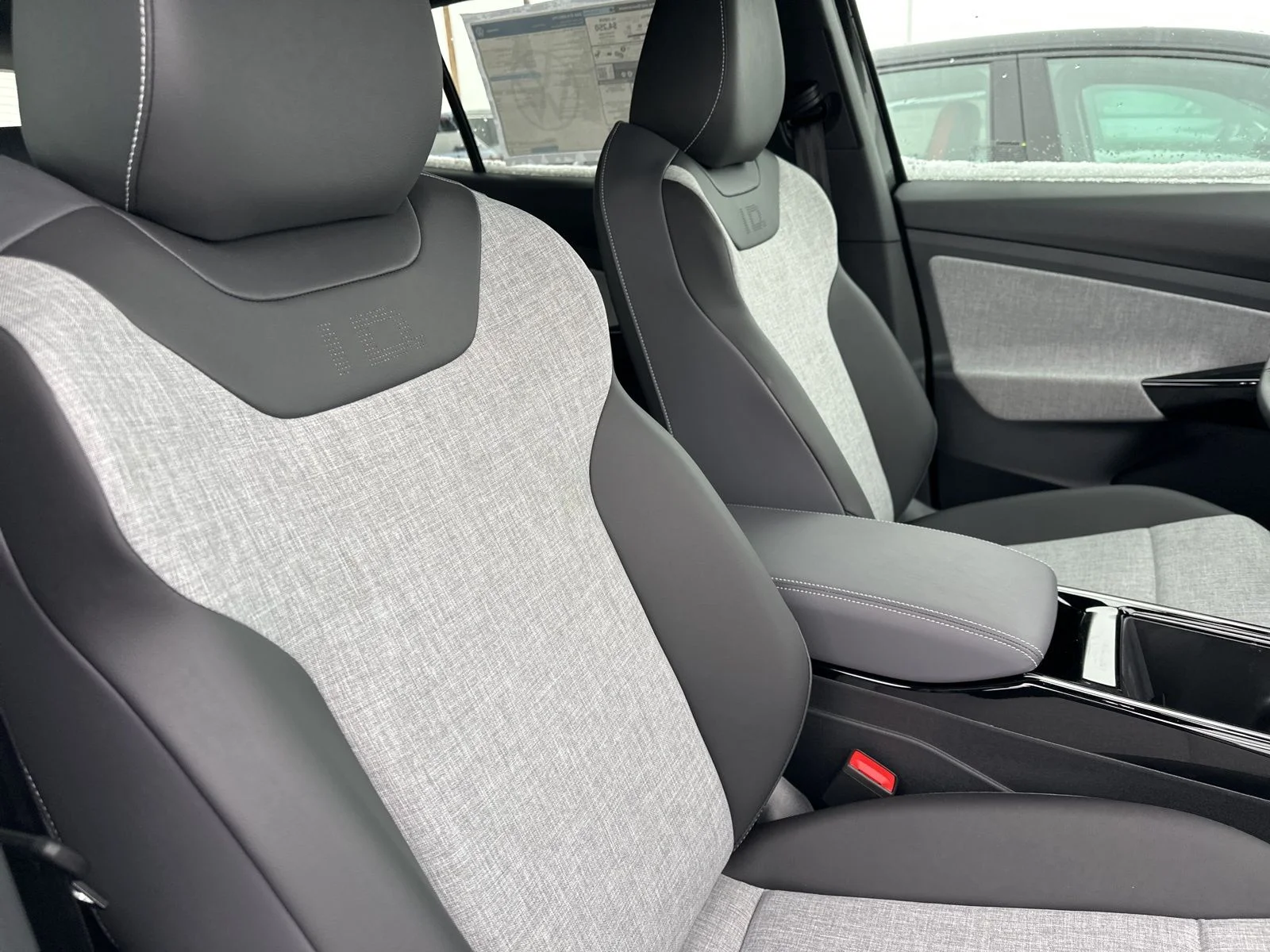 2026 Volkswagen ID.4 PRO - Photo 26