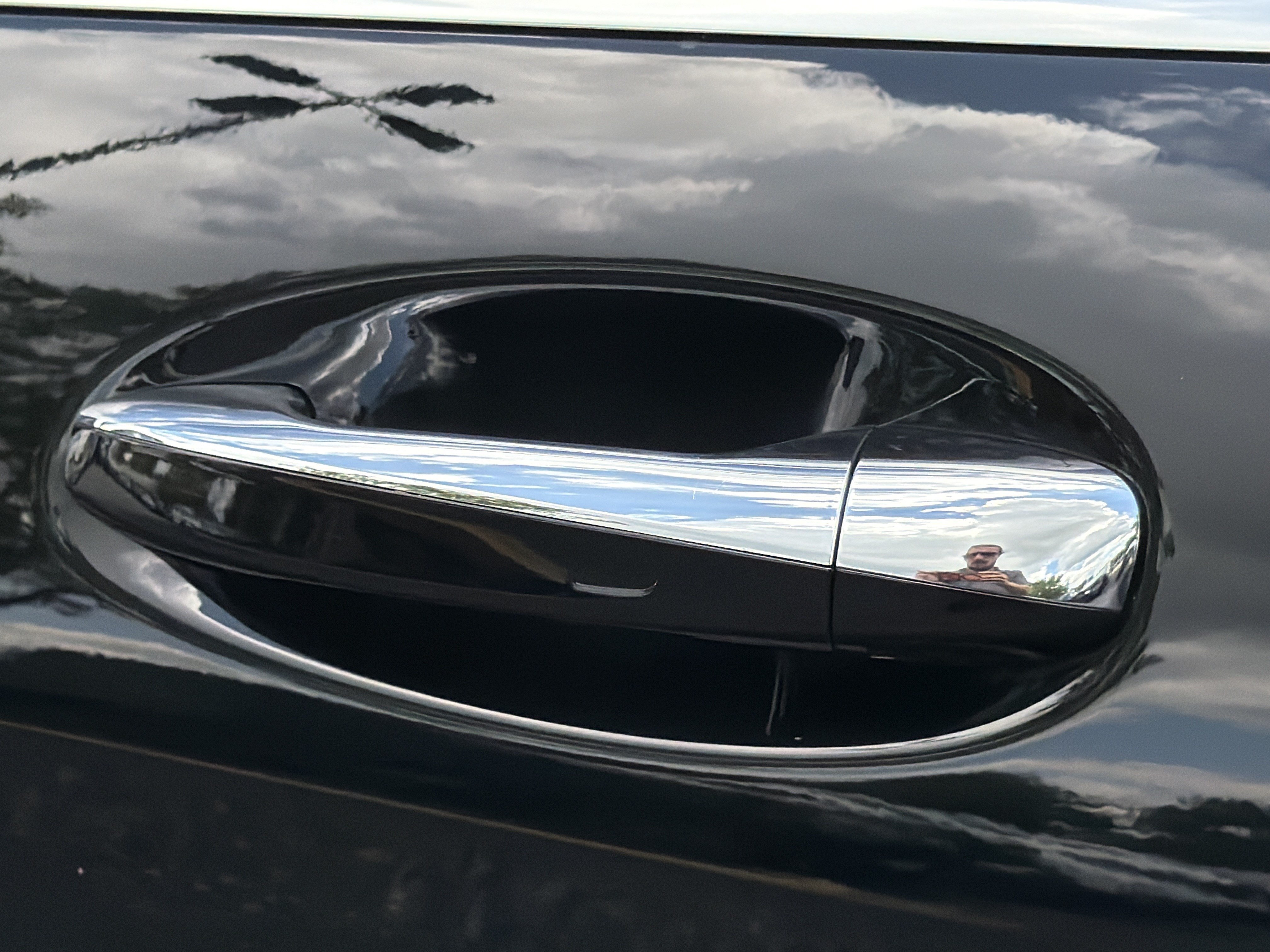 Used 2020 Black Mercedes-Benz AMG® S 63 image 35