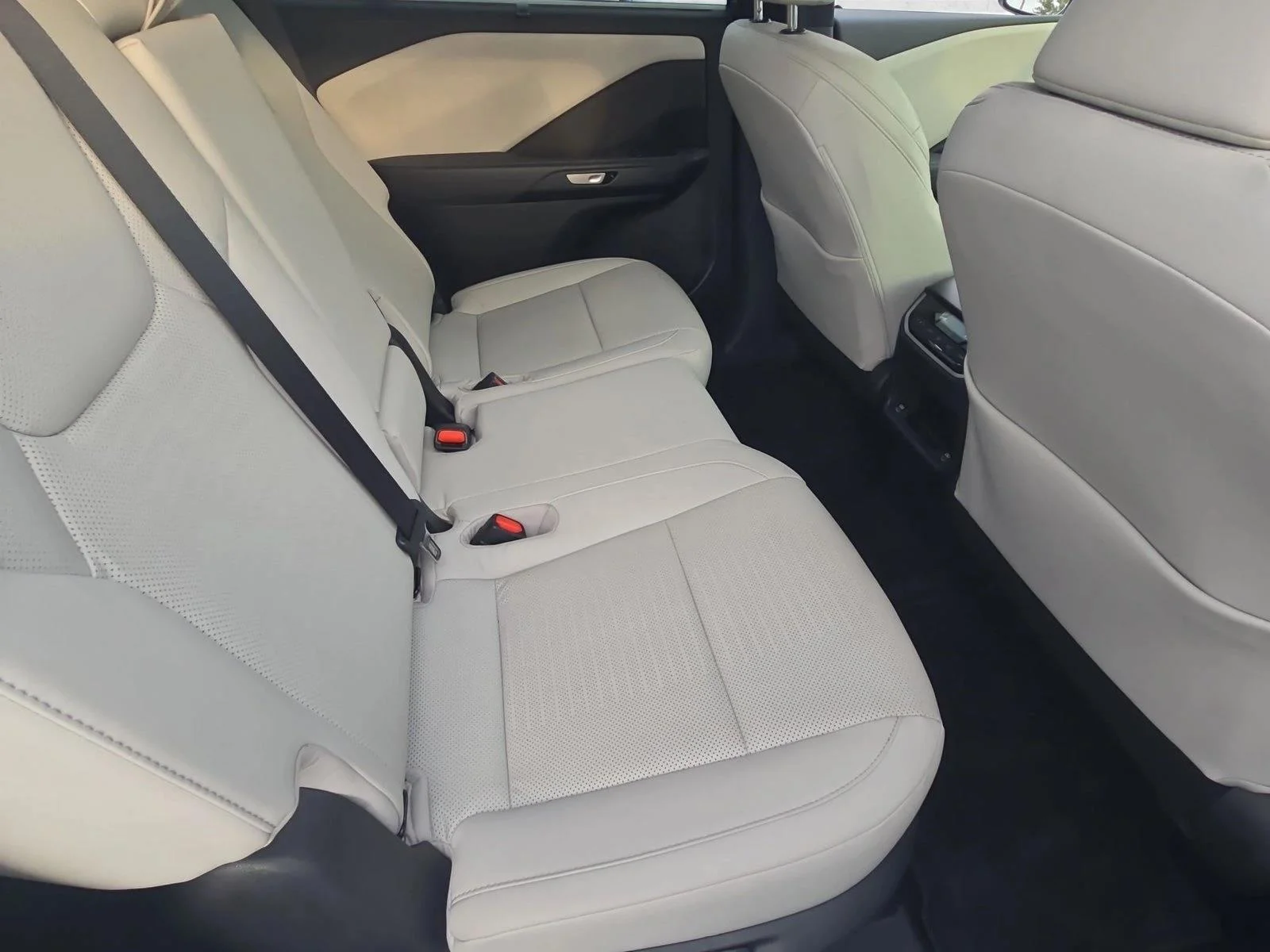 Certified Used 2025 Celestial Silver Metallic Lexus TX 350 Premium image 21