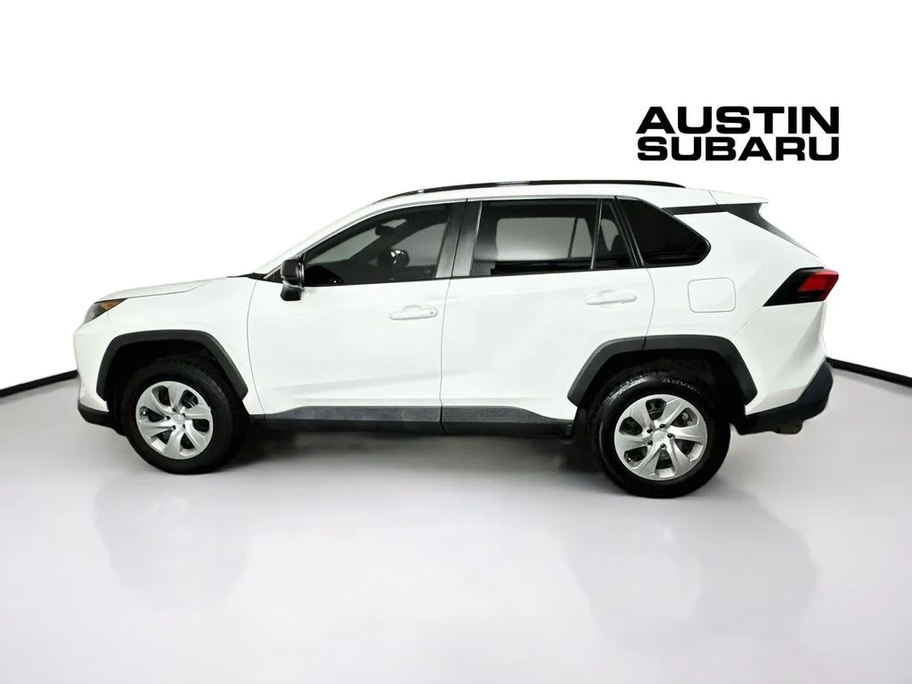 Used 2020 White Toyota LE image 4