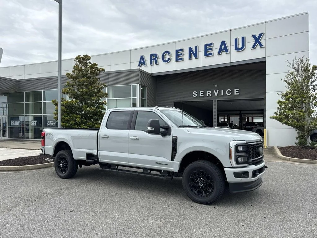 2026 Ford F-350 Lariat 4x4 Crew Cab 8' Box SRW's photo
