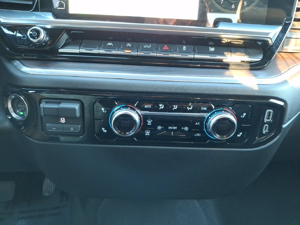 2026 GMC Sierra 1500 SLT - Photo 16