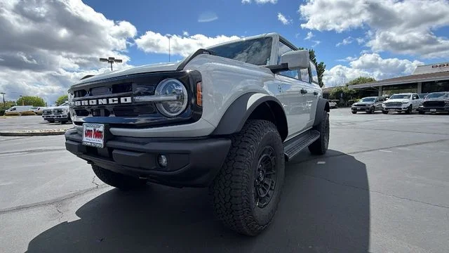 New 2026 White Ford Outer Banks image 9