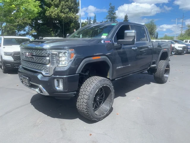 2022 GMC Sierra 3500HD Denali
