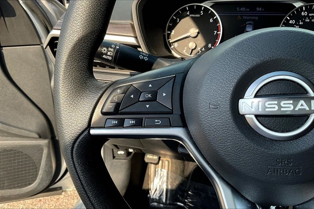 Used 2024 Brilliant Silver Metallic Nissan 2.5 SV image 9