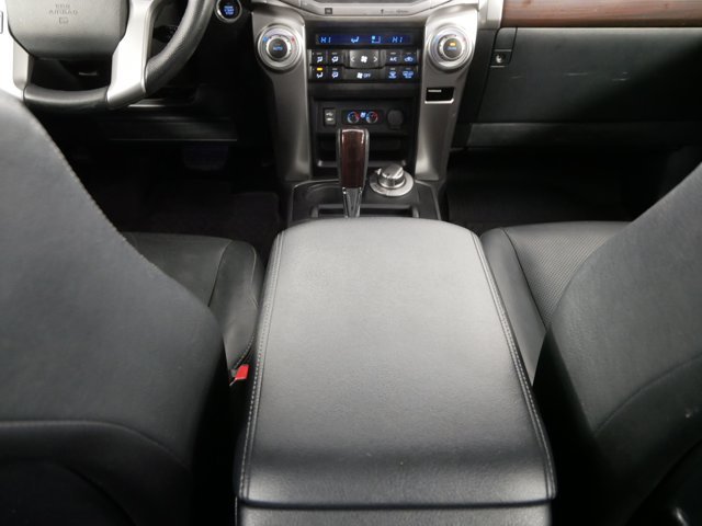 Used 2014 Blizzard Pearl Toyota Limited image 24