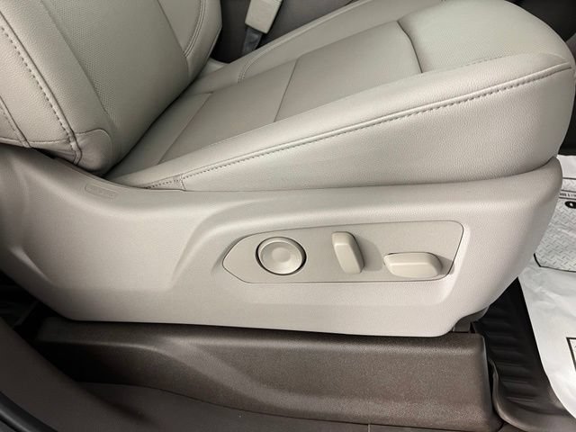 New 2026 Summit White GMC SLT image 40