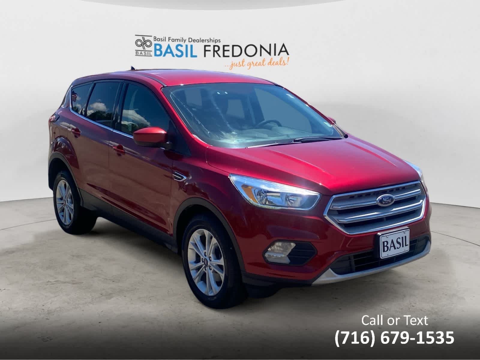 Used 2019 Ruby Red Metallic Tinted Clearcoat Ford SE image 11