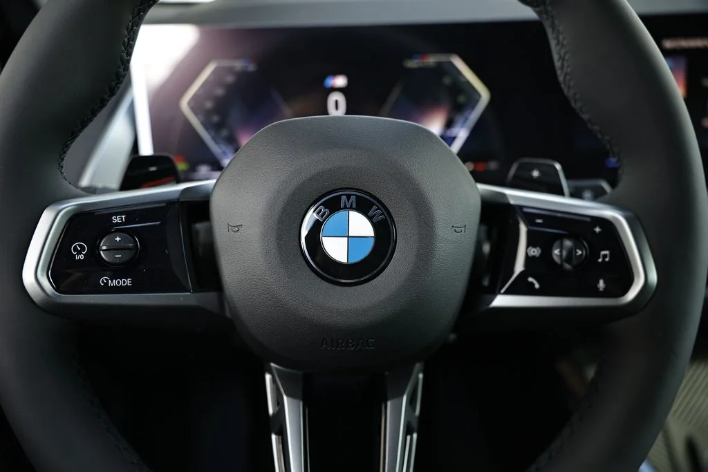 New 2026 Vegas Red Metallic BMW 30 xDrive image 33