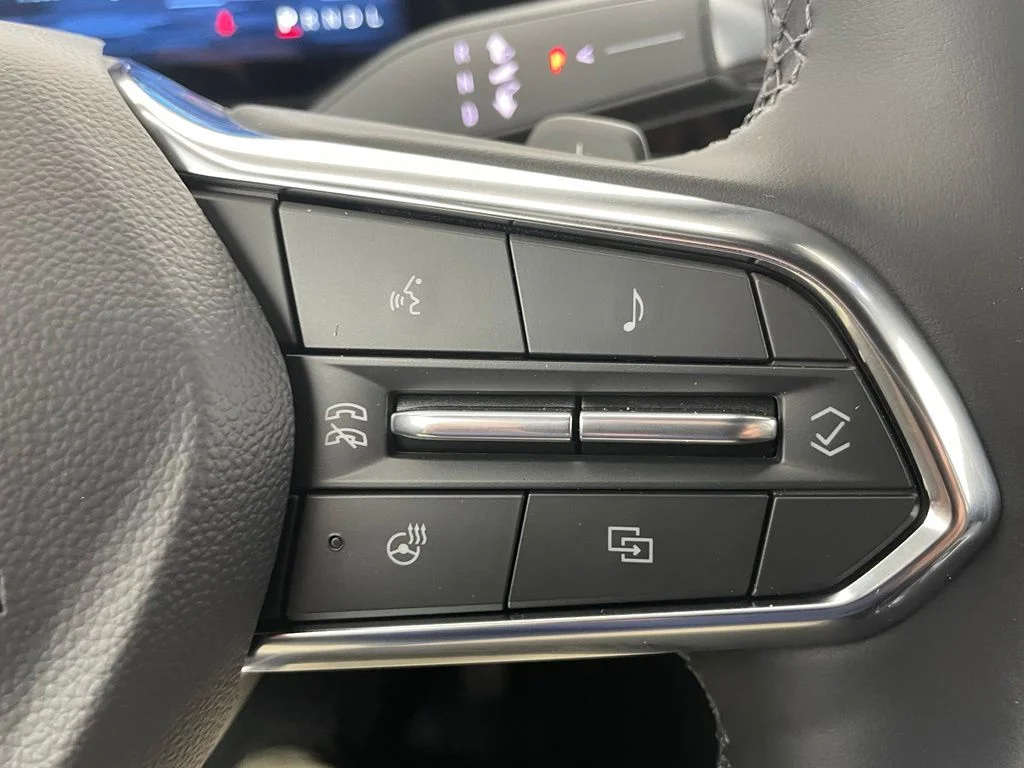 2026 Chevrolet Equinox LT - Photo 26