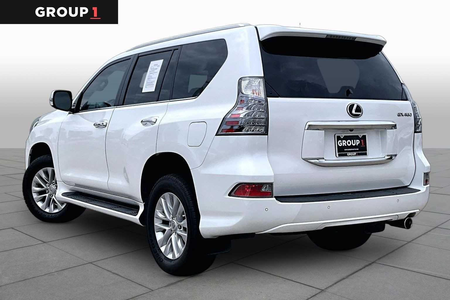 Certified Used 2021 STARFIRE PEARL Lexus Premium image 10