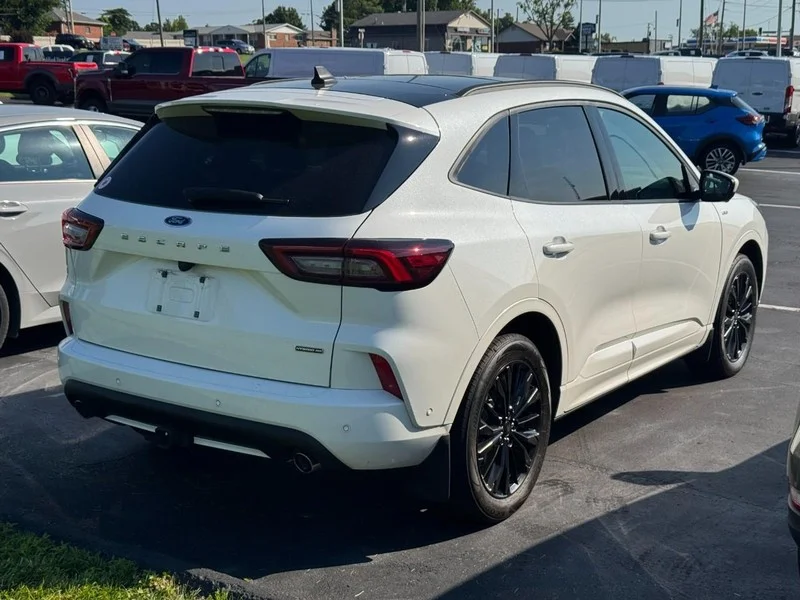 Used 2024 Star White Ford ST-Line Elite image 2