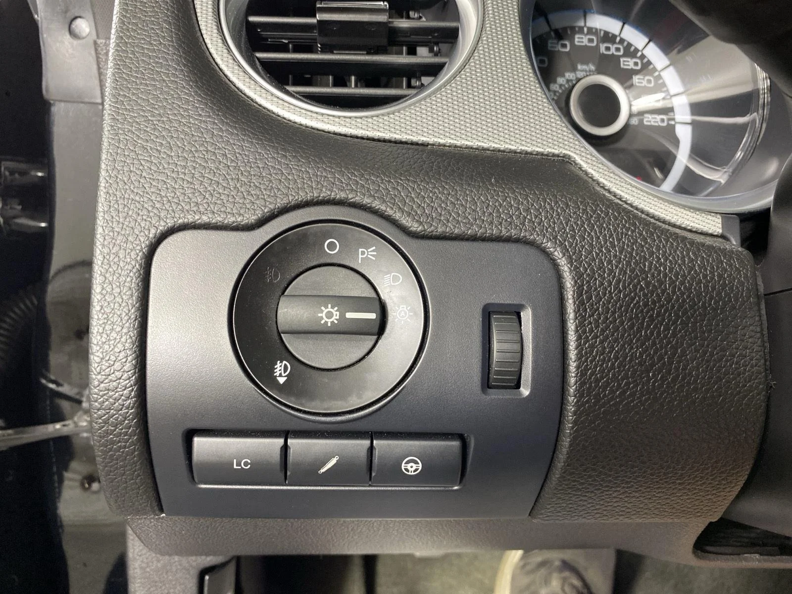 Used 2014 Black Ford Base image 26