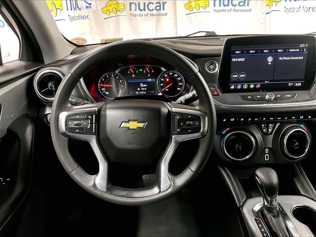 Used 2025 Gray Chevrolet LT image 17