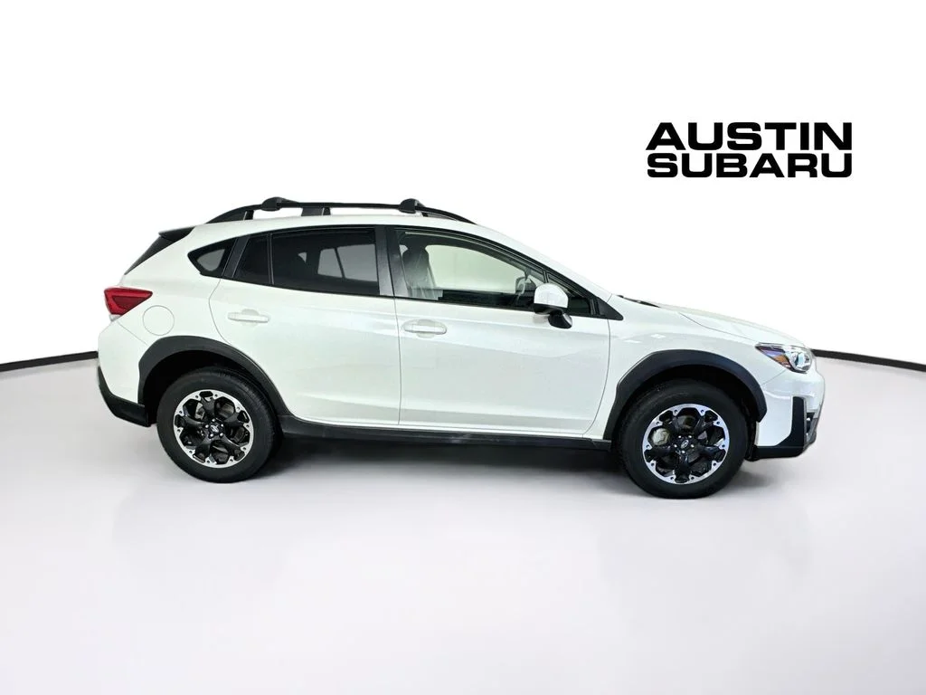 Certified Used 2022 White Subaru Premium image 8