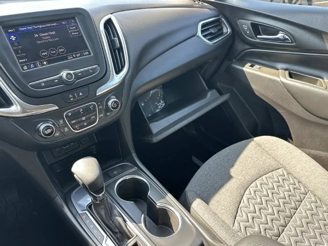 Used 2024 White Chevrolet LT image 35