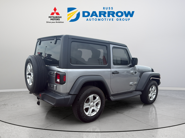 Used 2020 Silver Jeep Sport S image 5