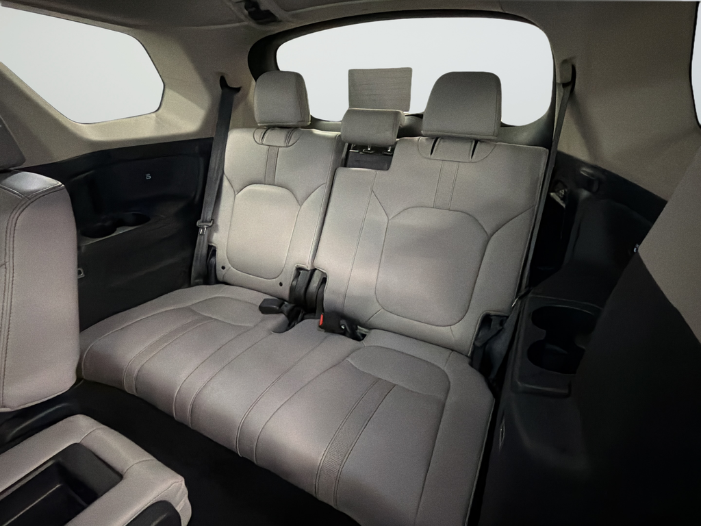Used 2023 Silver Honda EX-L image 28