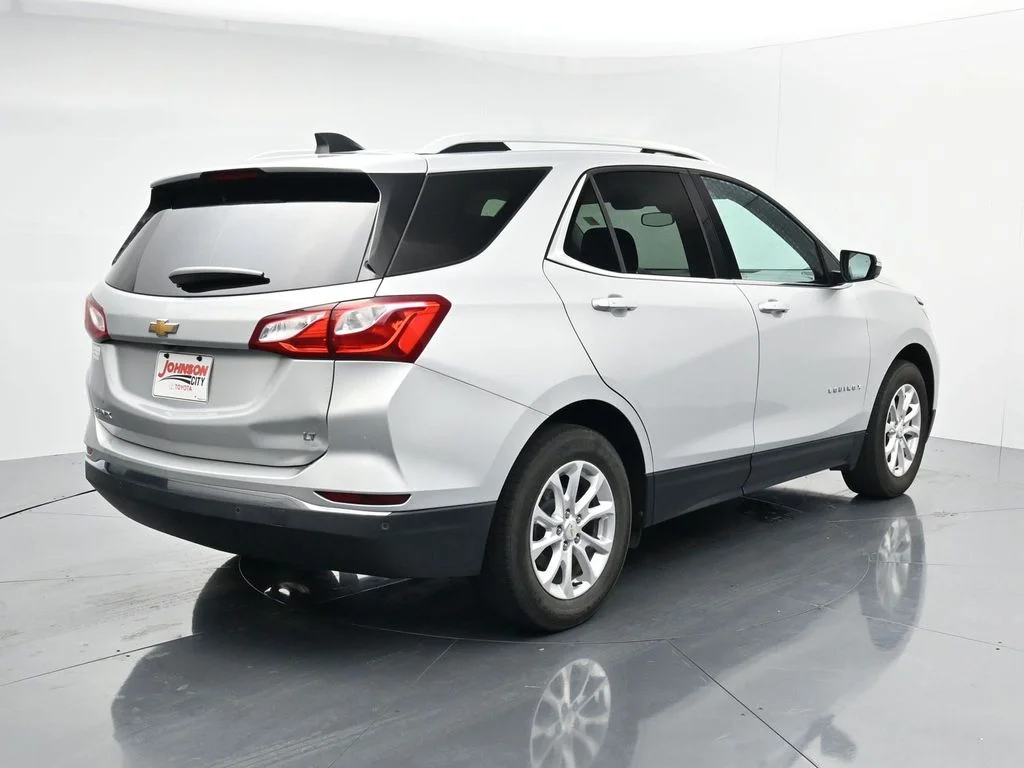 Used 2018 Silver Chevrolet LT image 6