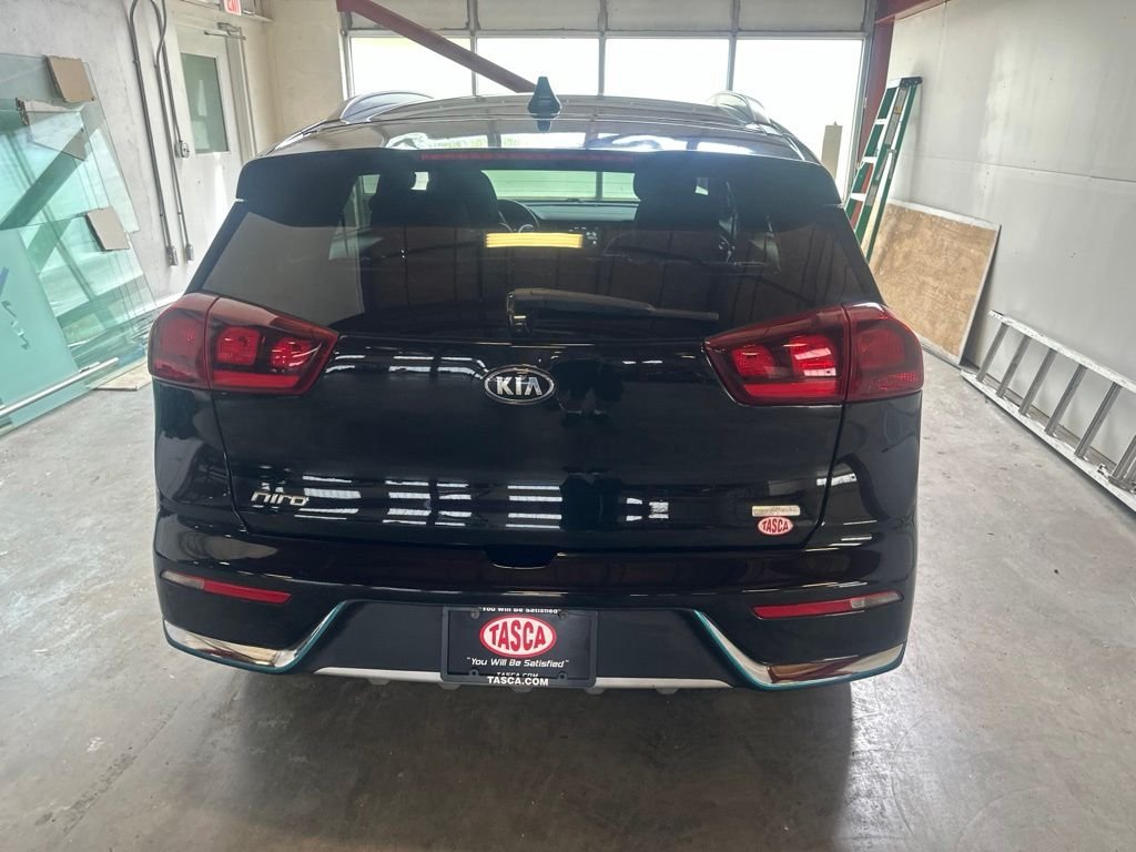 Used 2019 Black Kia LX image 4