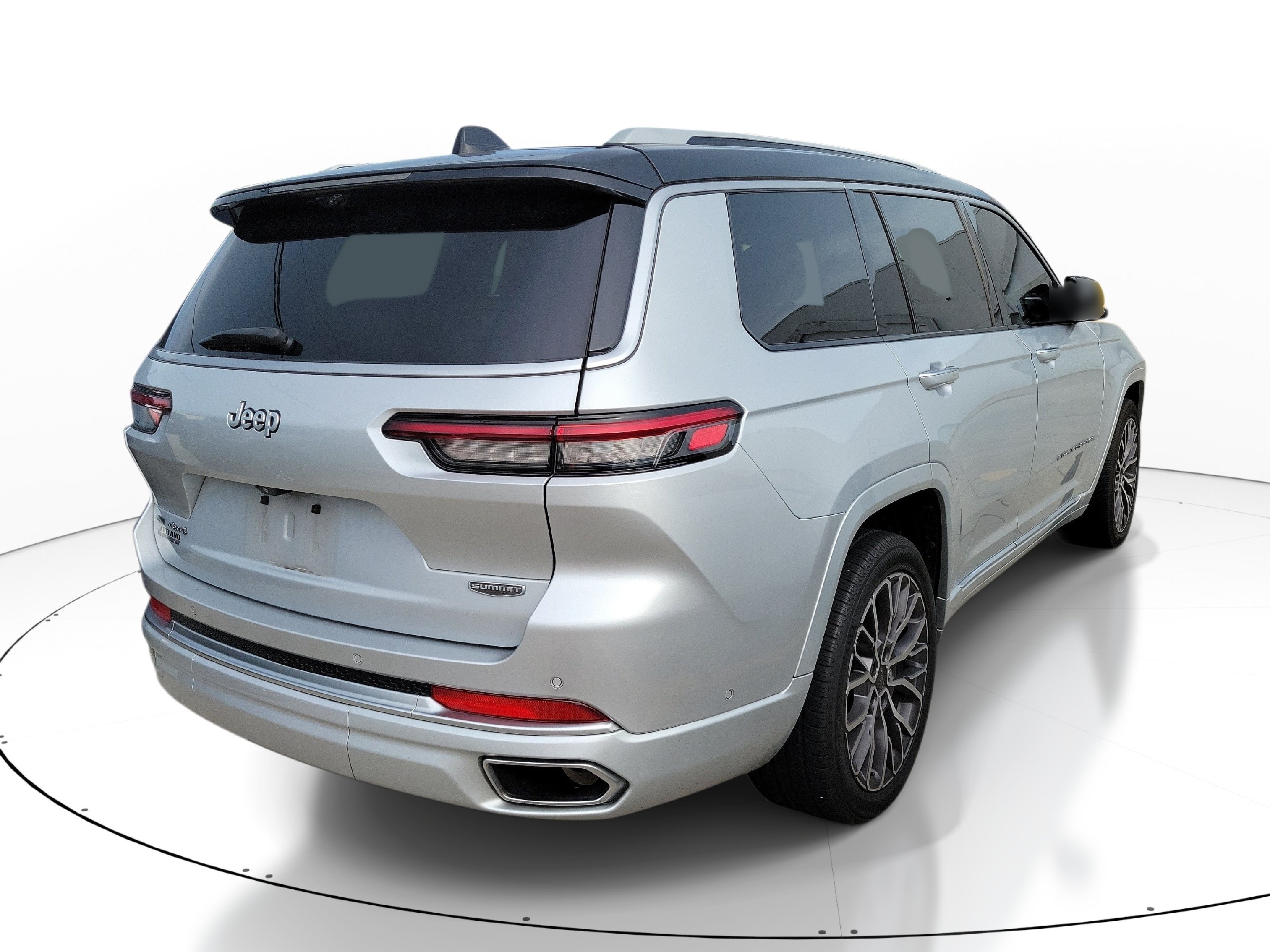 Used 2022 Silver Zynith Jeep Summit Reserve image 6