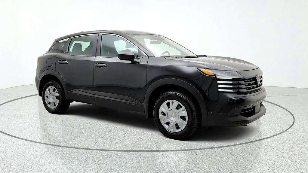 Used 2026 Super Black Nissan S FWD image 3