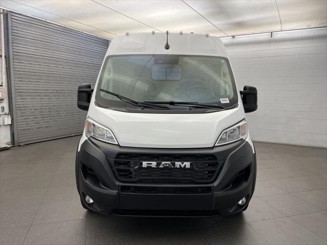 New 2026 Bright White Clear-Coat Exterior Paint RAM Tradesman image 10