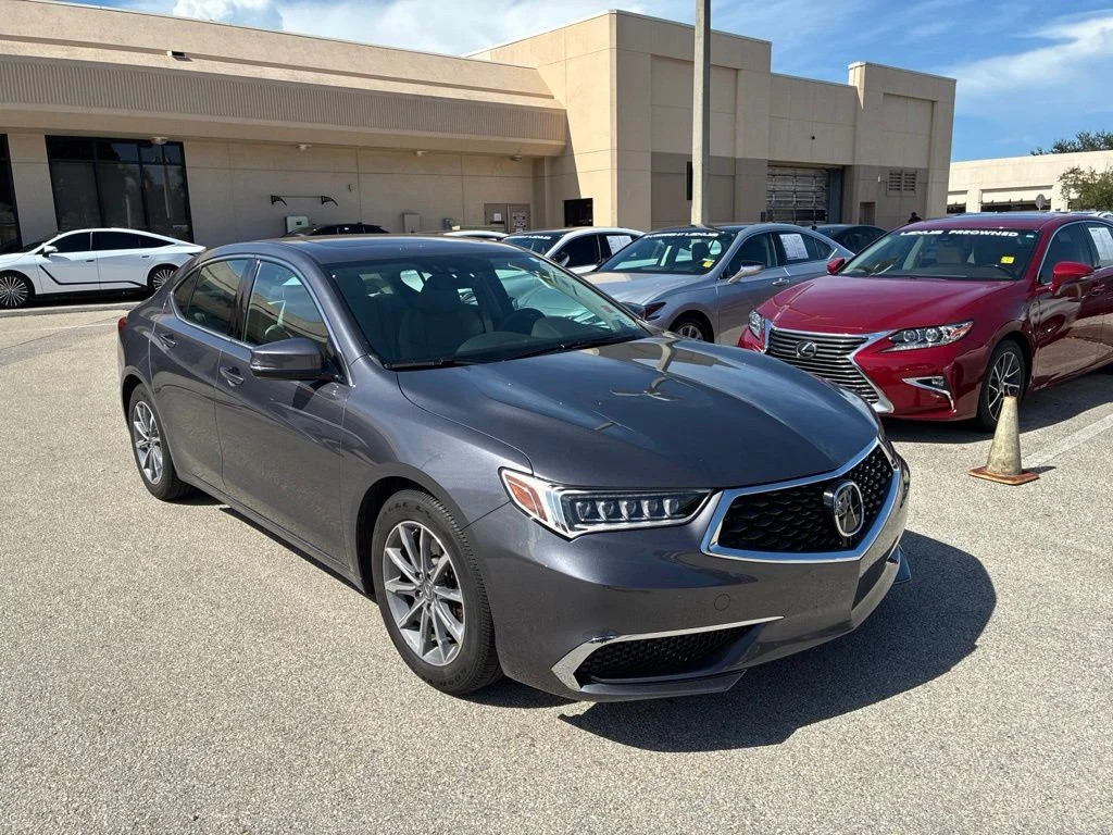 Used 2018  Acura 2.4L image 1