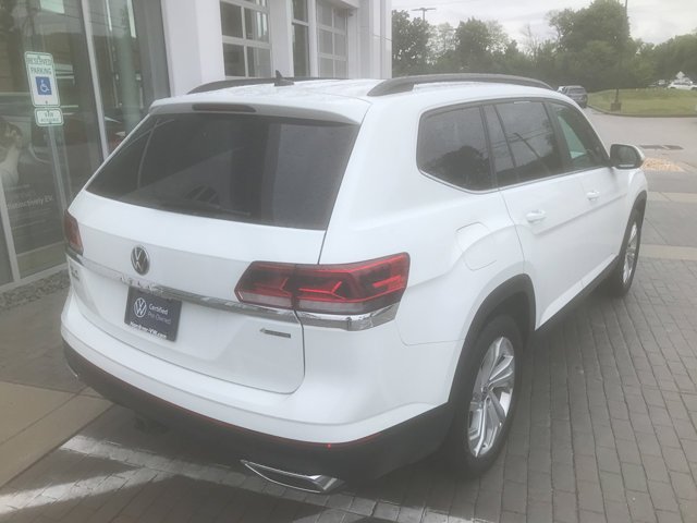Used 2023 Pure White Volkswagen 3.6L V6 SE w/Technology image 8