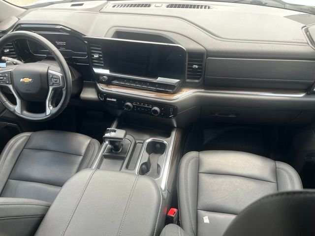 Used 2024 White Chevrolet LT image 18
