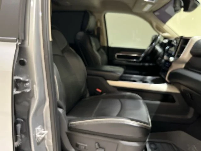 Certified Used 2021 Billet Silver Metallic Clearcoat Ram Laramie image 24