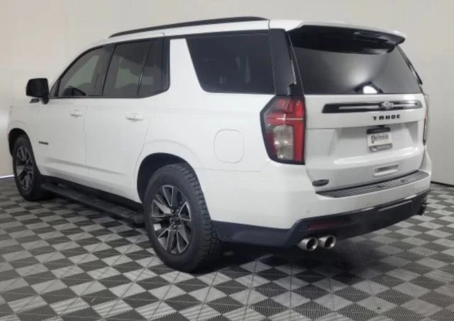 Used 2023 Summit White Chevrolet Z71 image 29