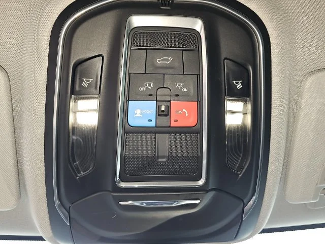 Used 2021 Silver Jeep Limited image 21