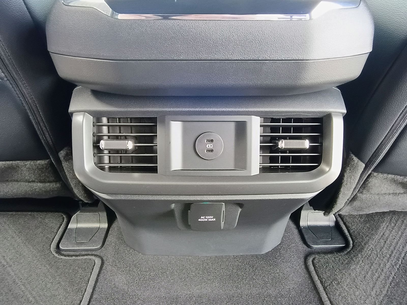 New 2026 Avalanche Ford Lariat® image 24