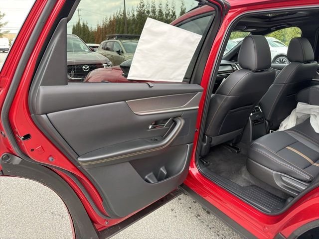 2026 Mazda CX-70 Premium Package - Photo 11