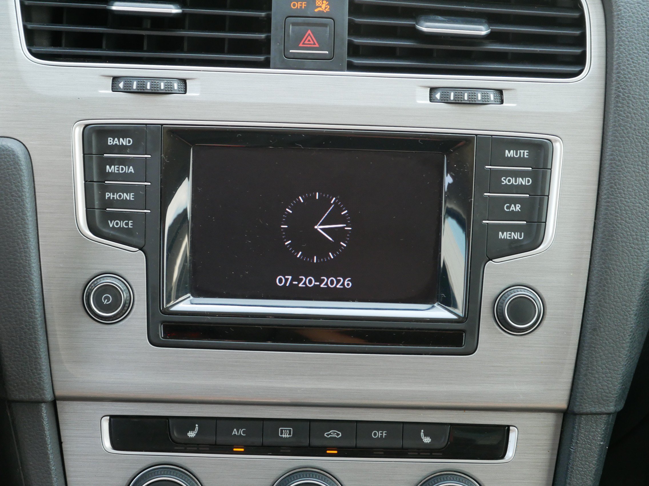 Used 2015 Black Volkswagen  image 14