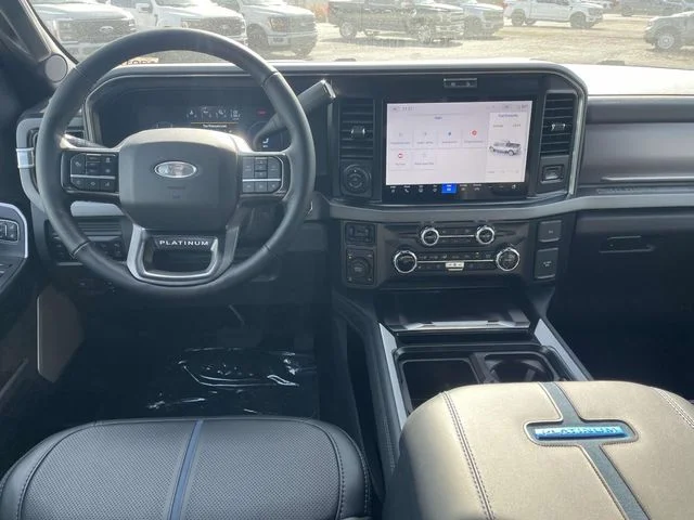 New 2026 Black Ford Platinum image 4