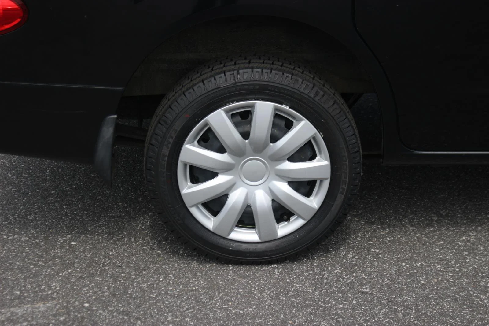 Used 2021 Black Nissan SV image 29