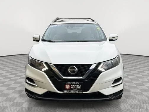 Certified Used 2022 White Nissan SL image 8