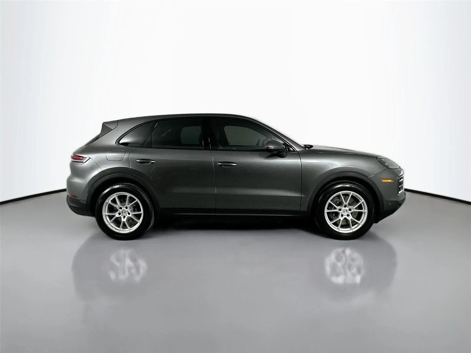 Certified Used 2026 Quartzite Grey Metallic Porsche  image 8