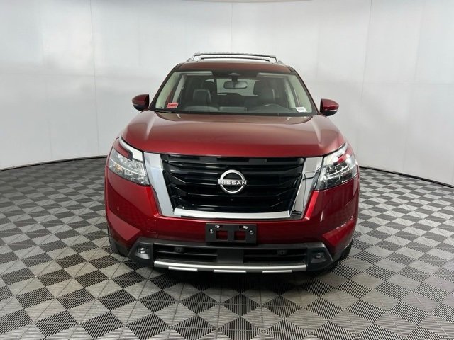 2022 Nissan Pathfinder SL photo 4