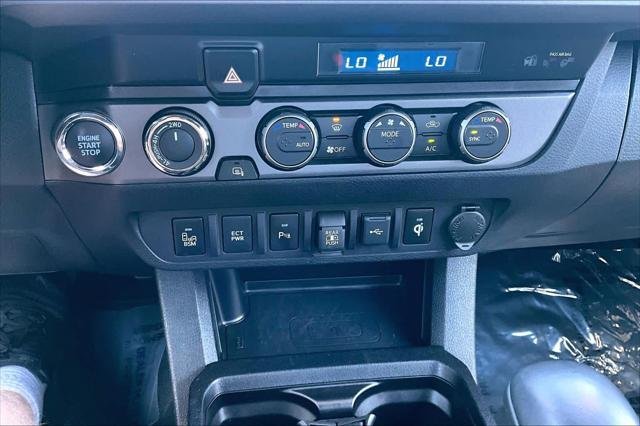 Certified Used 2023 ICE CAP Toyota  image 33