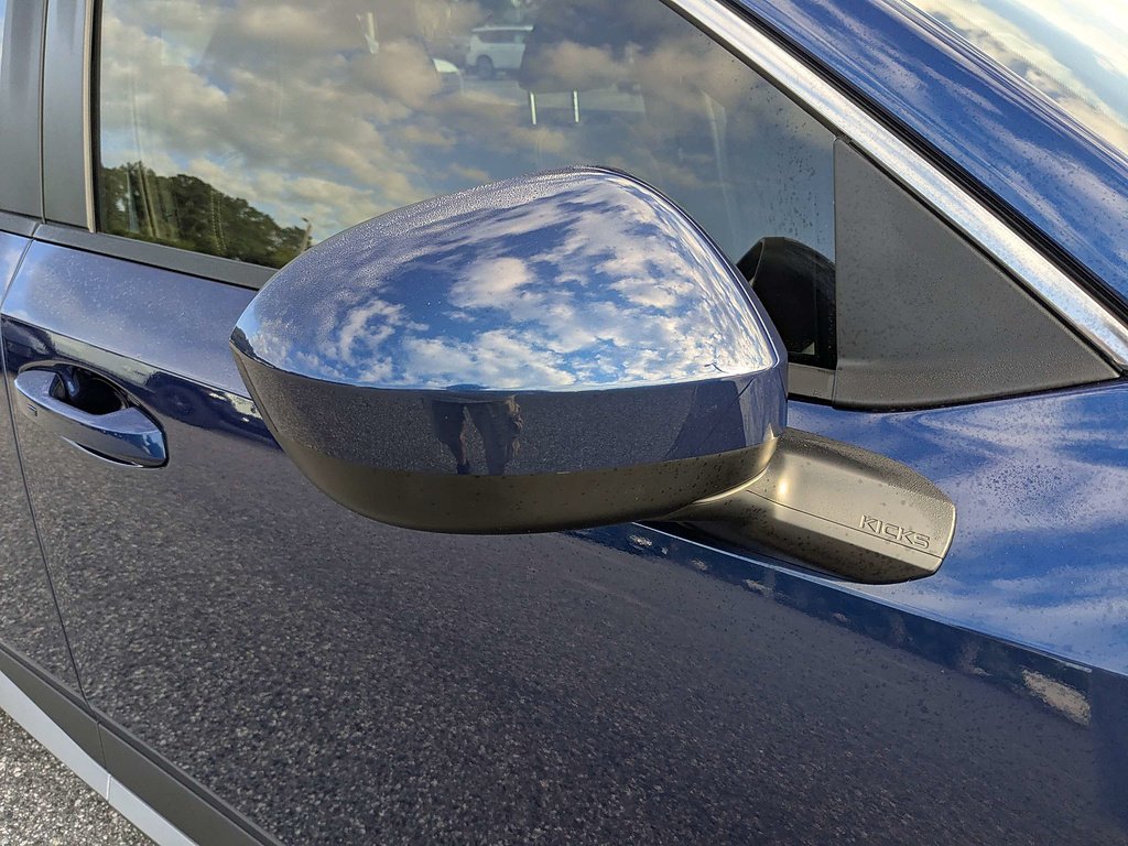 2025 Nissan Kicks SV - Photo 12