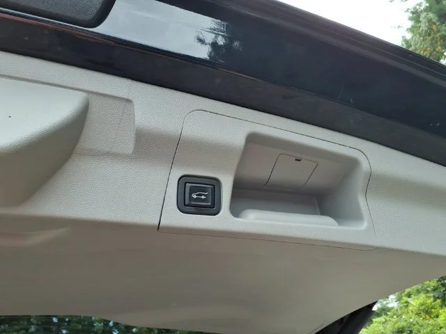 2021 GMC Acadia SLE - Photo 15