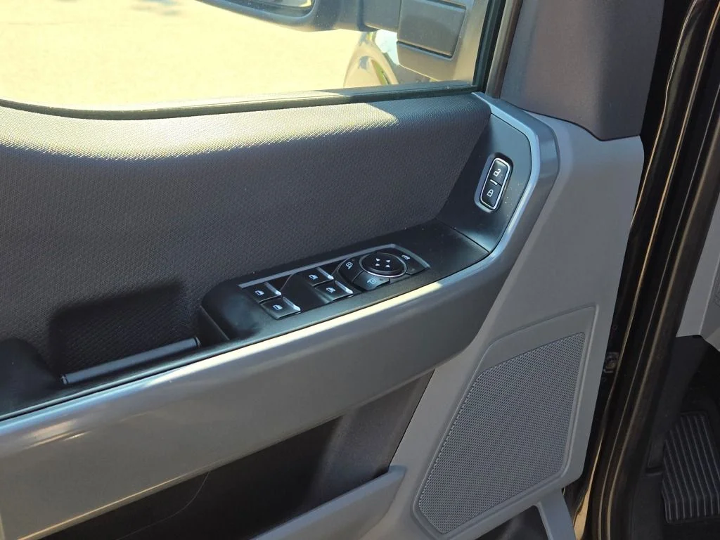 Used 2022 Black Ford XLT image 21