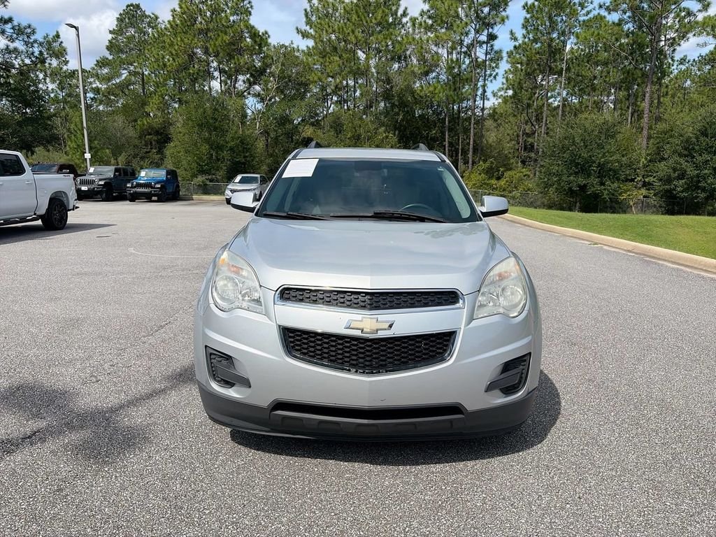 Used 2015 Silver Chevrolet LT image 2