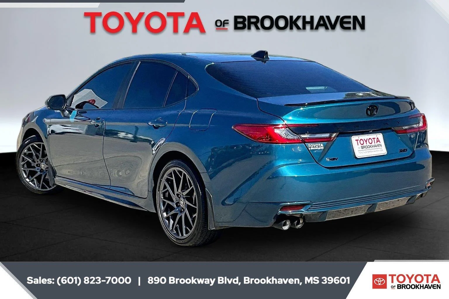 Used 2026 Ocean Gem Toyota XSE image 2