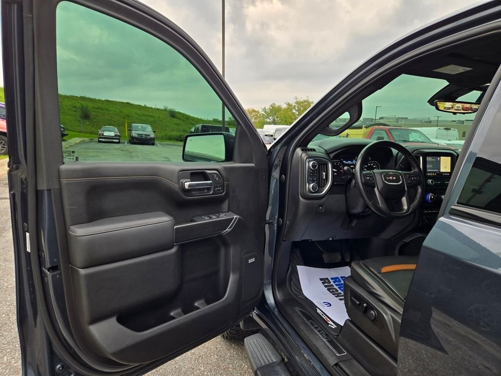 Used 2020 Blue GMC AT4 image 14
